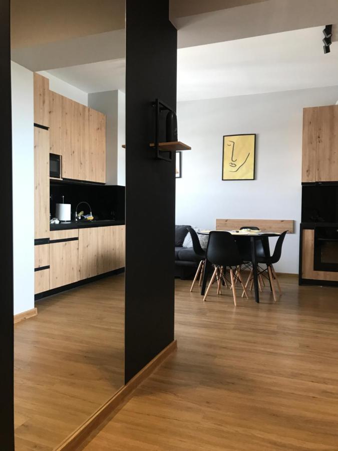 Apartament No82 Yellow Holiday Home زاتور المظهر الخارجي الصورة