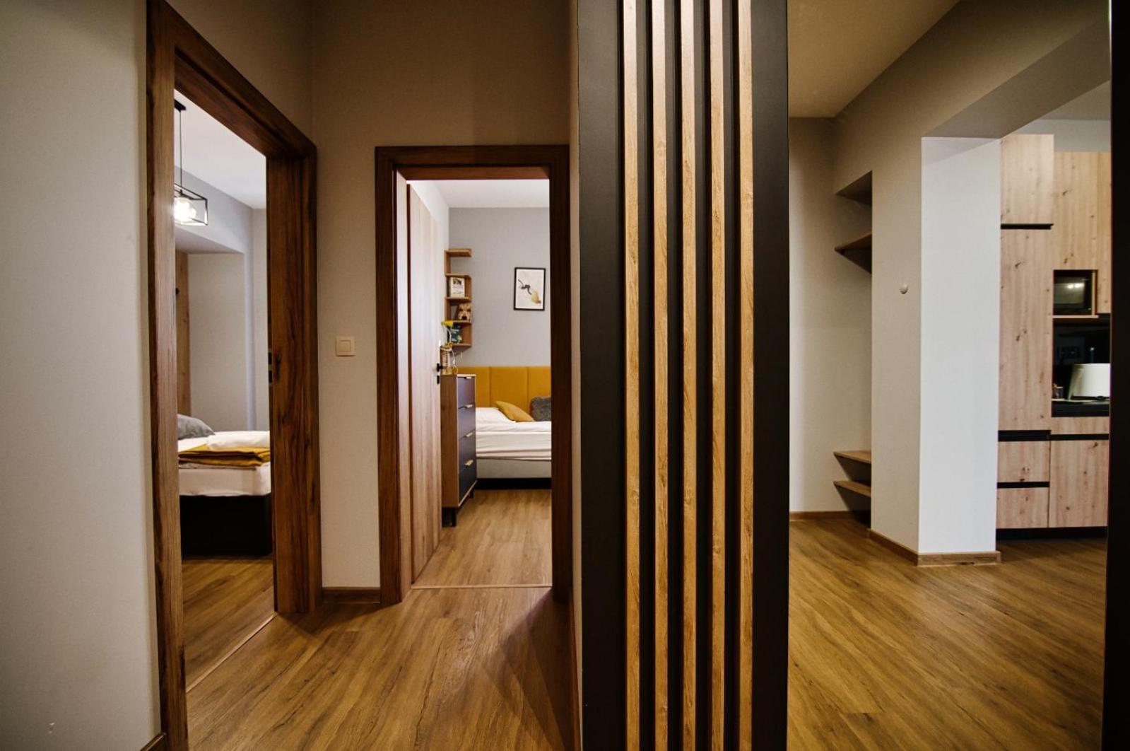 Apartament No82 Yellow Holiday Home زاتور المظهر الخارجي الصورة