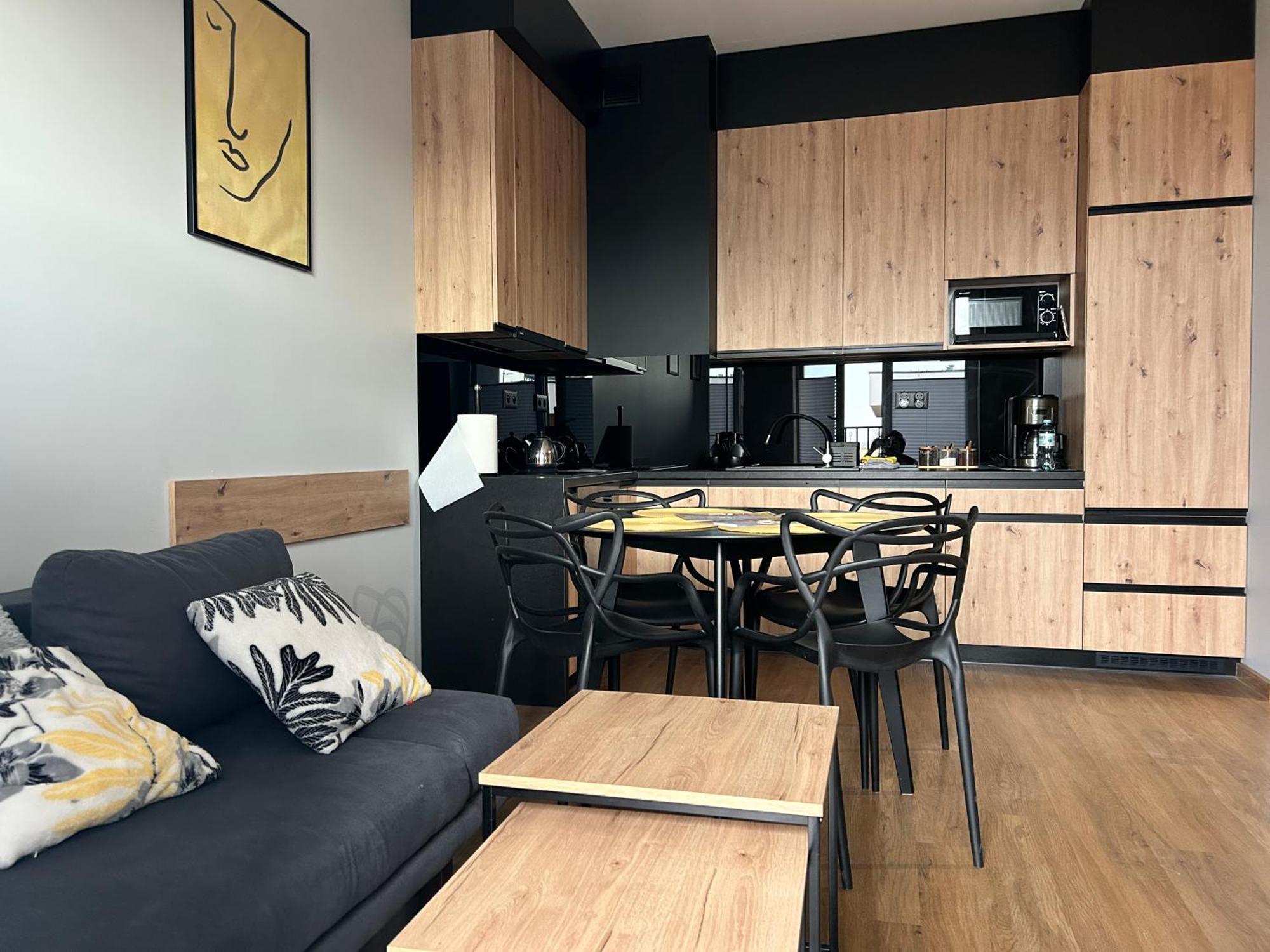 Apartament No82 Yellow Holiday Home زاتور المظهر الخارجي الصورة